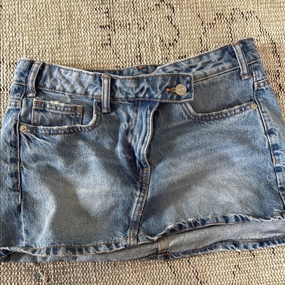 Zara Stylish Blue Denim Skirt